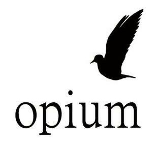 Opium 服飾店