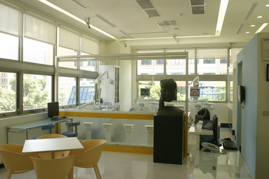 鄒志揚牙醫診所