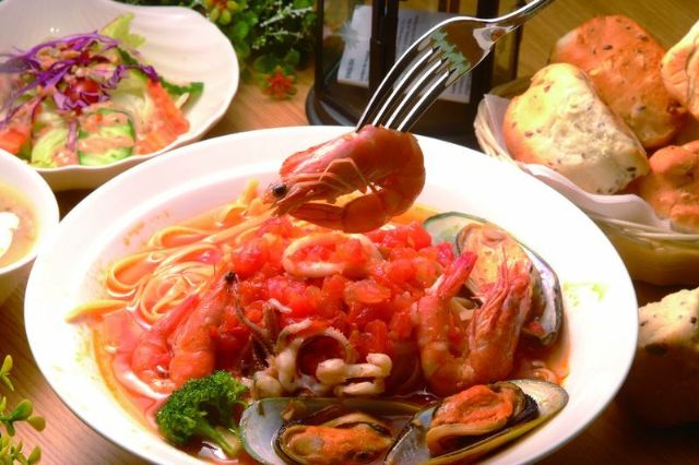 義式海鮮湯麵-