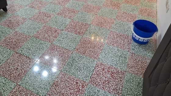 磨石子地磚除膠及翻新-