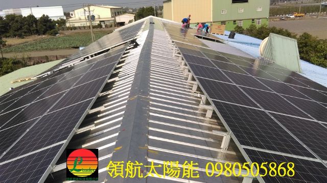 雲林縣虎尾鎮棉織工廠49.92KW 鐵皮屋平舖 架高20cm太陽能發電系統-