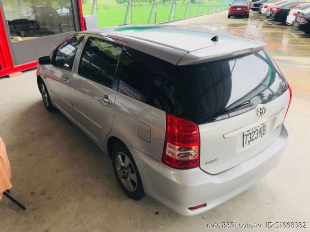 Toyota Wish 2004款 手自排 2.0L-