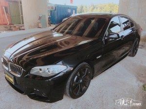 12′ BMW 520 黑-