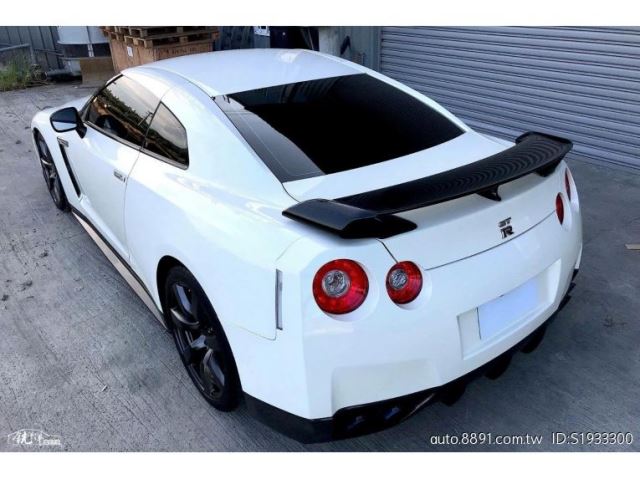 Nissan GT-R 2009款 手自排 3.8L (New)-