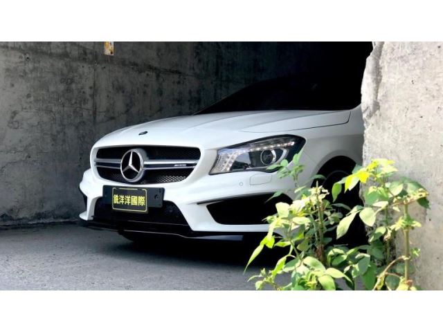 15′ CLA45 SHOOTING BREAK-