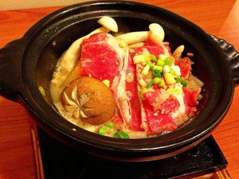 胡麻牛肉陶板