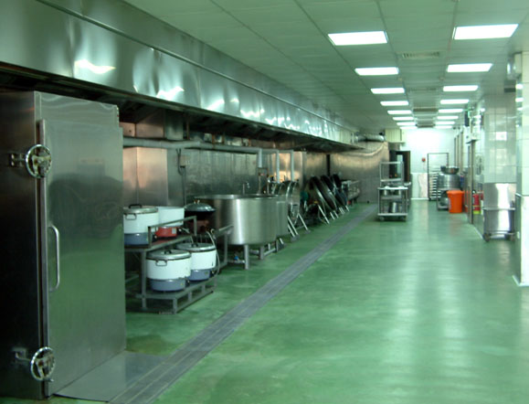 產品介紹,寬敞的廠區及專業廚房設備-