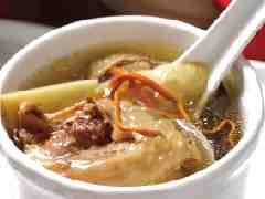 黃金蟲草燉春雞