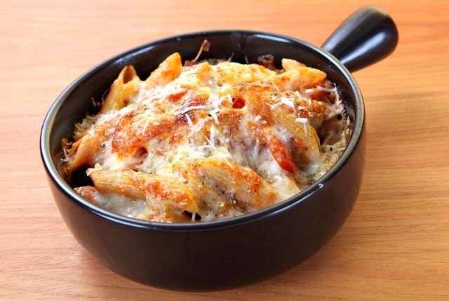 Penne with Tomato Sauce 紅醬焗烤麵-PIZZA ROCK
