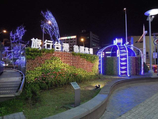 高雄市捷運美麗島站.壽山動物園立體主題植栽景觀創作-