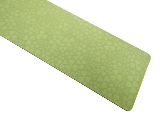 Fitness Mat Embossing Clover-