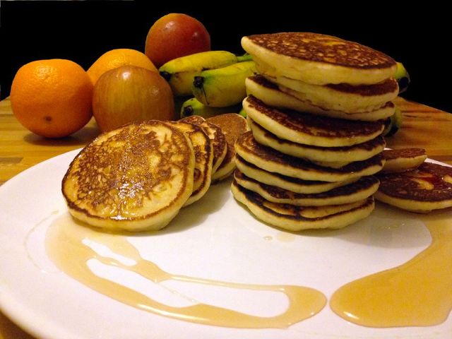 Buttermilk pancakes– silver dollar style-