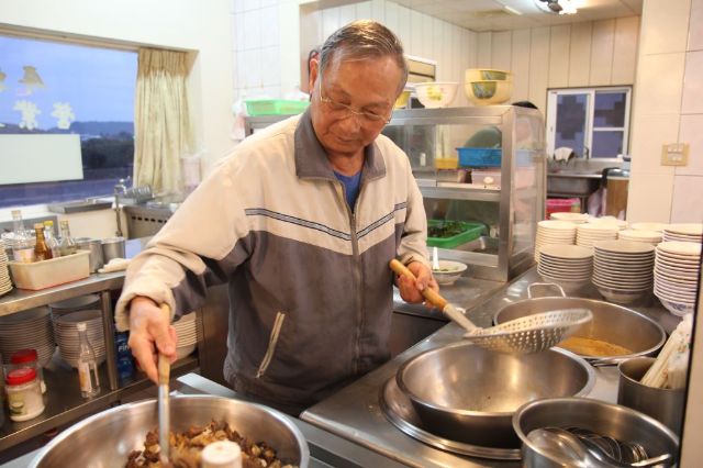 屏東牛牛肉麵