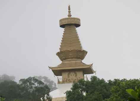 鎮國寺(世界和平塔)