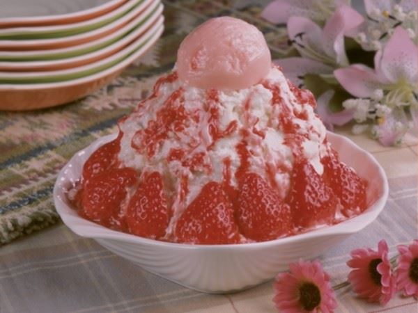 鮮草莓雪花冰