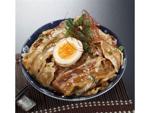 碳烤燒肉丼明玉