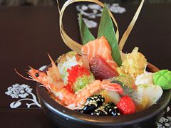 生魚片丼-