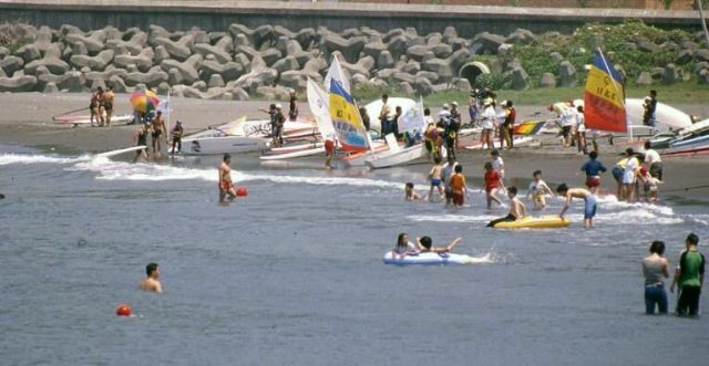 西子灣海水浴場