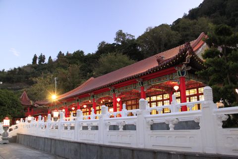 梨山賓館 風華再起-【梨山賓館】梨山住宿推薦─美景環繞的殿堂