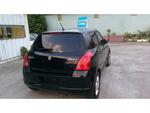 SUZUKI SWIFT-