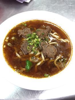 原汁牛肉麵