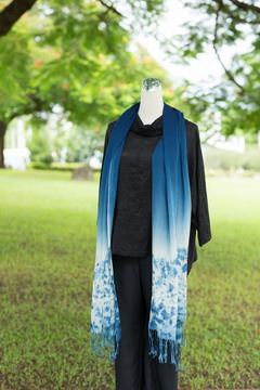 飛越雲天 - 天染細紡純棉圍巾 Flying over Clouds in the Sky - Fine Yarn Cotton Scarf-