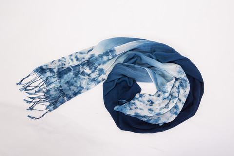 飛越雲天 - 天染細紡純棉圍巾 Flying over Clouds in the Sky - Fine Yarn Cotton Scarf-