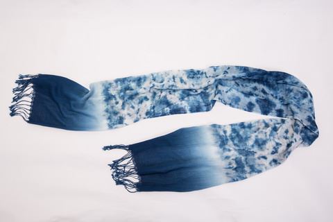 飛越雲天 - 天染細紡純棉圍巾 Flying over Clouds in the Sky - Fine Yarn Cotton Scarf-