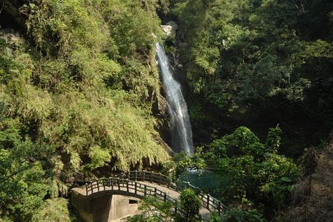 神山瀑布-