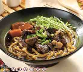 牛肉拉麵