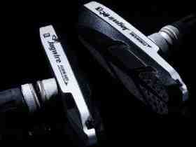 煞車皮(來令片)