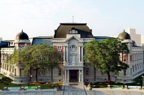 〝國立台灣文學館建築外觀 (使用圖檔請於適當位置標示「國立台灣文學館提供，林柏樑攝影」)〝-