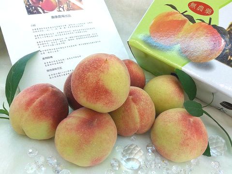 水蜜桃界的LV-鮮瑩水果專賣店