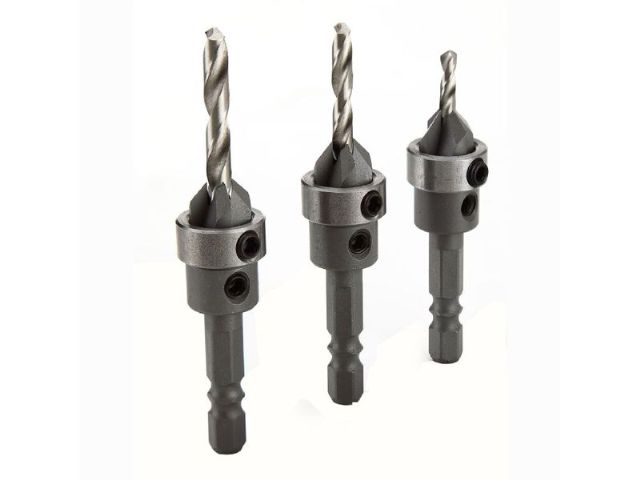 Four cutting edges countersink bit-