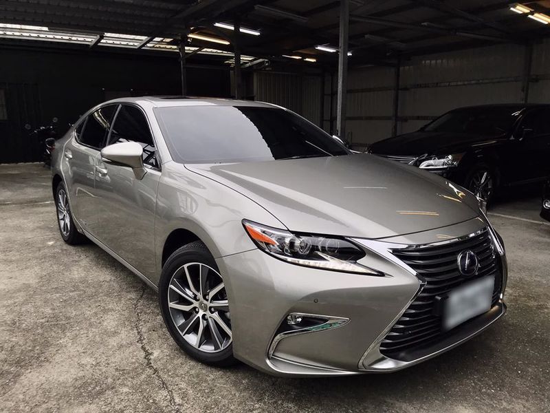 2017 Lexus ES300h 小改款-