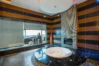 觀月尊爵 - 泰式風情