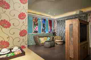 觀月尊爵 - 熱情夏威夷南