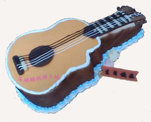吉他造型蛋糕6〝-