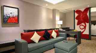 華園套房 Holiday Garden Suite