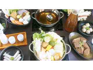 In the pot 鍋裡。鍋物