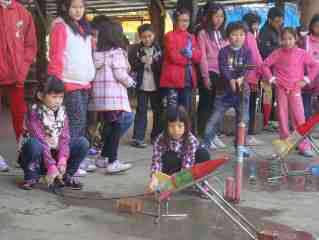 戶外教學&ndash;2 發射水火箭