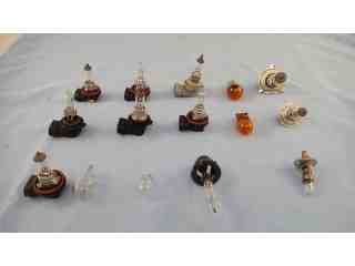 車燈漏水處理│新豐利─各式燈泡