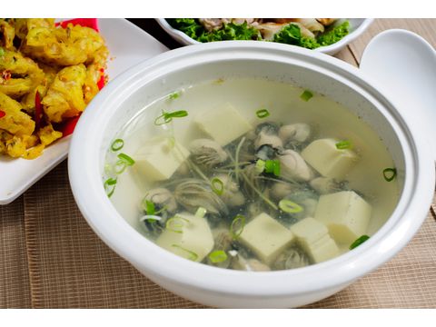 豆腐鮮蚵湯-