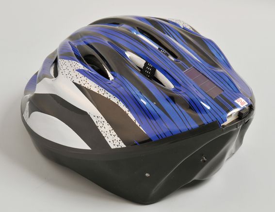 開發自行車機車安全帽太陽能警示燈-