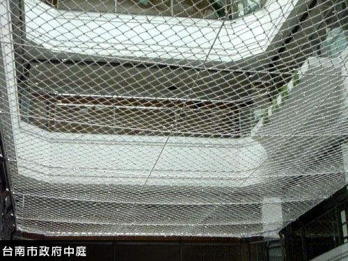 台南市政府中庭－安全網安裝工程實績｜嘉南建材有限公司-