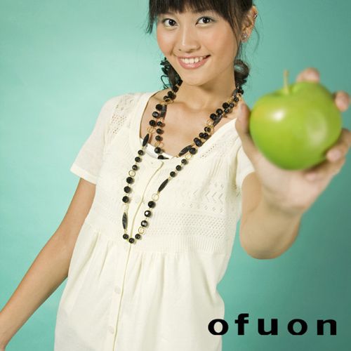 OFUON 魅力商品 ~甜美可愛U領針織衫-