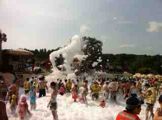 馬拉灣&ndash;泡泡派對