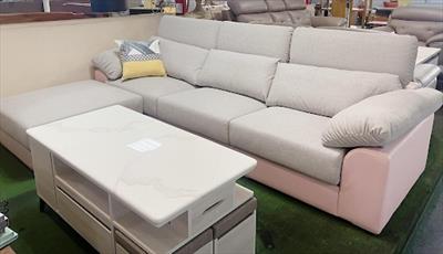 專營台灣製造沙發商