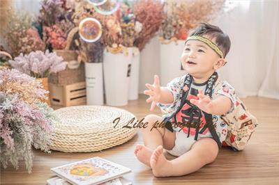 愛萊克兒童寫真工作室