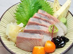 海鱺刺身丼飯-